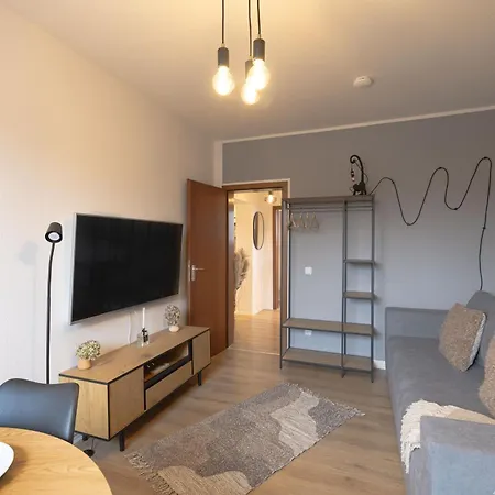 Milpau Buer1 - Modernes Design-apartment Fuer 4 Personen - Netflix, Nespresso Und Smart-tv *